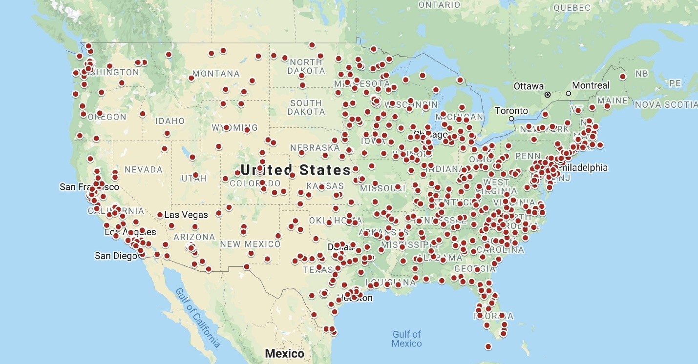 Map of contiguous U.S. with red dots indicating mainland colleges included in the 2019 CCSSE 3-year cohort